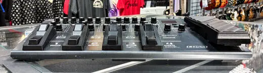 Store Special Product - BOSS - ME-80 Multi Effects Floor Processor